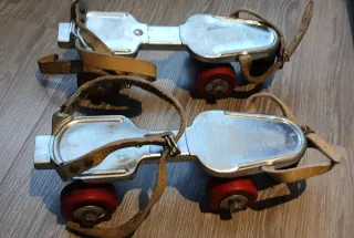 Patines Vintage SANCHESKI Ruedas Rojas