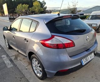 Renault Megane 5P