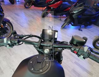 Zontes 125C2 Euro5+ Negro Mate Moto Nueva