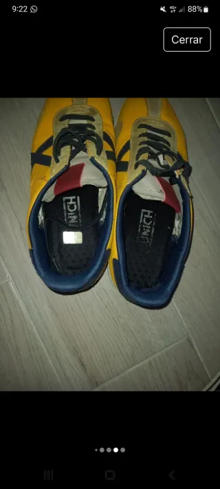 Zapatillas Munich Amarillas y Marrones