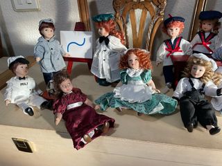 11 Bambole in Porcellana 13cm