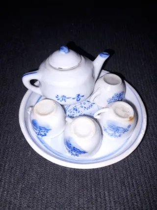 Servizio da tè miniatura porcellana