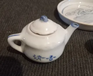 Servizio da tè miniatura porcellana