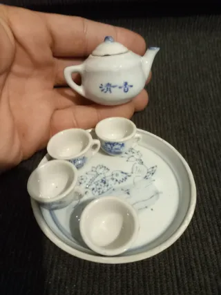 Servizio da tè miniatura porcellana