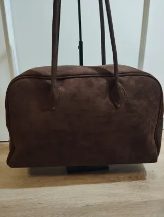 Bolso marrón de ante sintetico