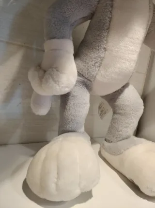 Peluche Bugs Bunny alto 44cm con corpo modellabil