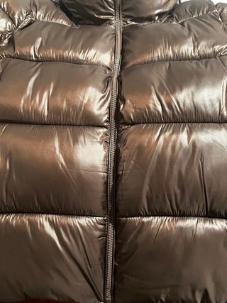 Chaqueta de invierno DKNY marrón sin estrenar