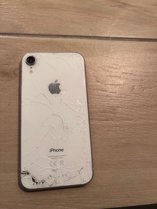 iPhone XR e iPhone 8 per pezzi