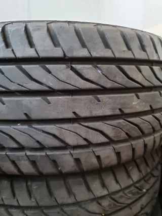 Neumáticos 215/50 R17