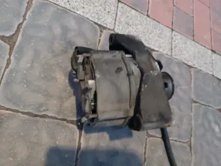 Mercedes W124 alternador