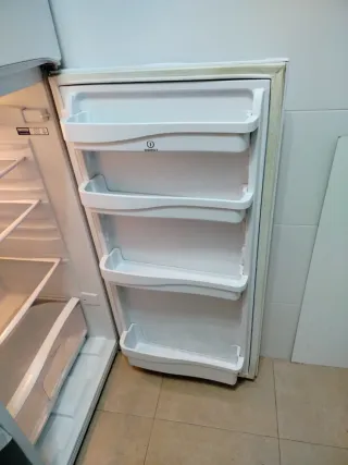 Frigorífico Indesit Blanco