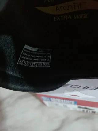 Zapatillas Skechers Arch Fit Banlin Talla 44