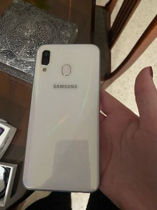 Samsung Galaxy A40 Bianco