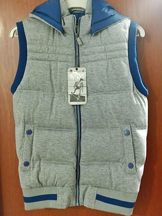 Chaleco acolchado Green Coast con capucha nuevo