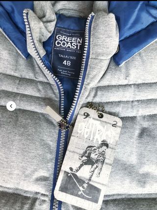 Chaleco acolchado Green Coast con capucha nuevo