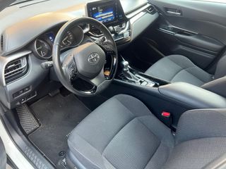 Toyota C-HR 2019