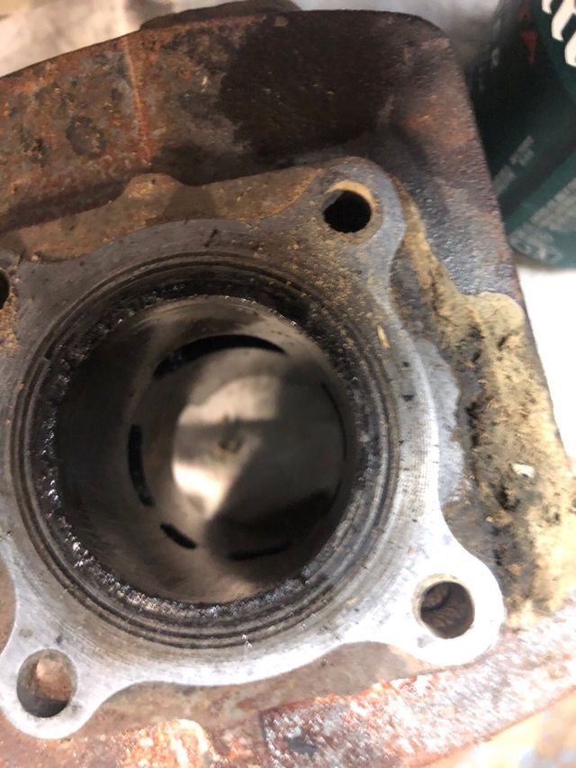 Cilindro Honda Sky con pistón y culata 20000 klm