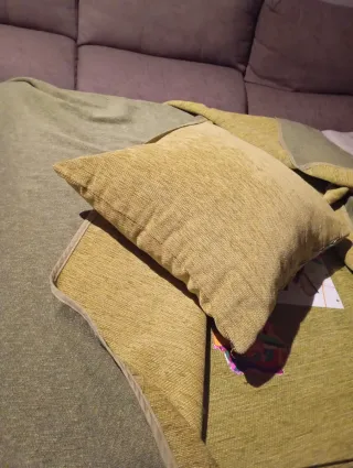 Mesa de comedor de madera