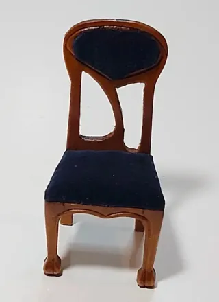 Silla miniatura modernista (1880-1910)