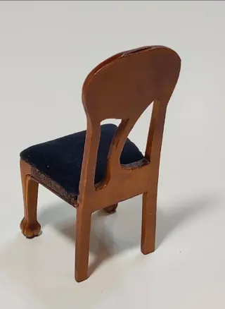 Silla miniatura modernista (1880-1910)