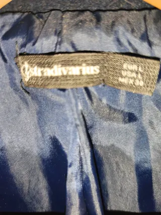 Abrigo azul Stradivarius talla M