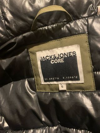 Abrigo Jack & Jones verde oliva