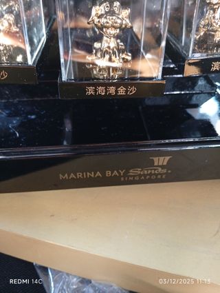 Figuras Zodiaco Chino Chapado Oro Marina Bay Sands