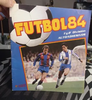 Album cromos FUTBOL 84 Panini con solo 10 cromos