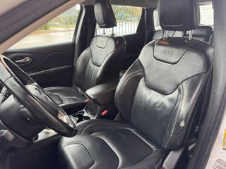 JEEP Cherokee 2.2CRD 185 Business Auto 4x4  2015