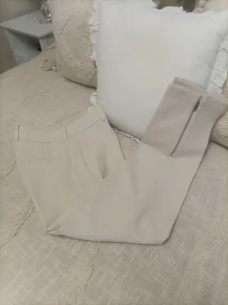 Pantalones Zara vestir beige cremallera