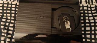 Playstation 3 PS3 Super Slim + 5 Juegos