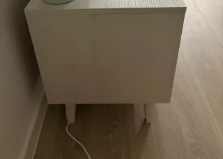 Mueble TV blanco y madera nogal