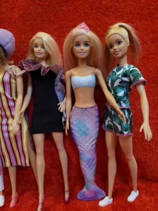 Lote di bambole Barbie con difetti