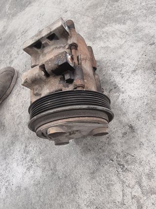 Compresor A/A Ford Fiesta IV