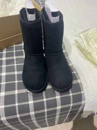 Botas UGG Negras Nuevas Talla [Talla]