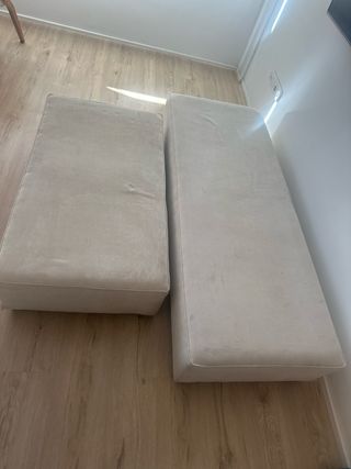 2 Puffs in Velluto Beige