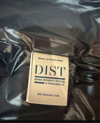 Moncler smanicato nero