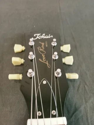 Tokai Love Rock (Les Paul) Guitarra