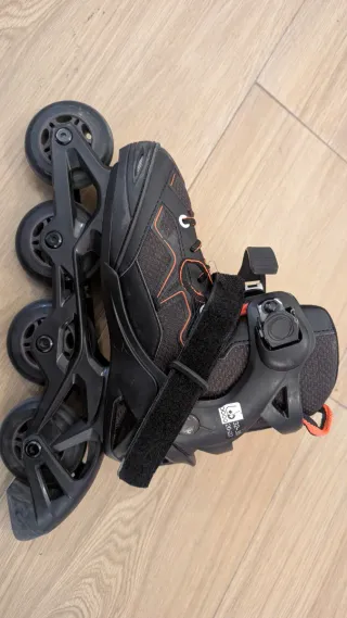 Patines en línea negros