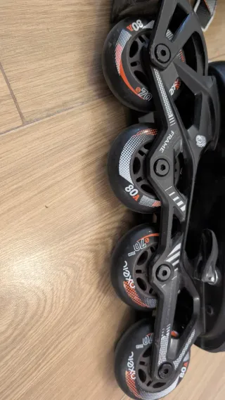 Patines en línea negros