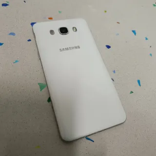 Samsung Galaxy J7 6 Argento