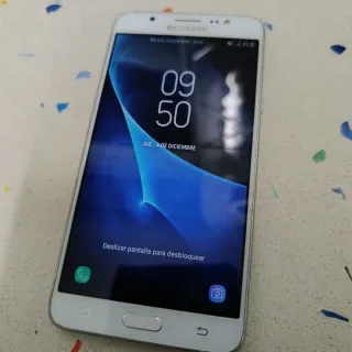 Samsung Galaxy J7 6 Argento