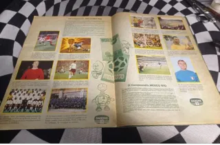 Álbum Cromos Fútbol en Acción Danone 82