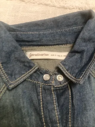 Camisa vaquera Stradivarius azul