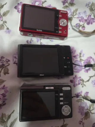 Confezione da 3 fotocamere per foto e video