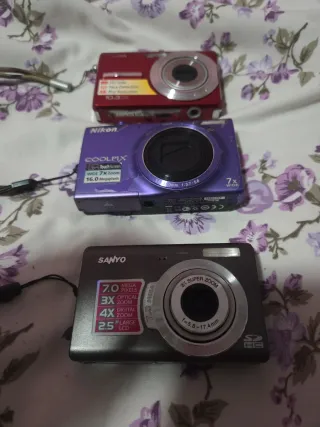 Confezione da 3 fotocamere per foto e video