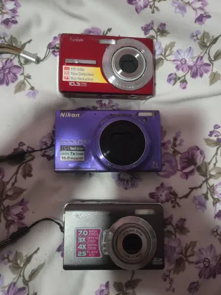 Confezione da 3 fotocamere per foto e video