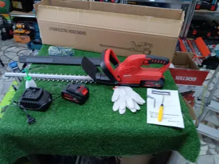 Tagliasiepe a batteria 21V