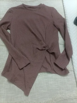 Camisa de manga larga con nudo