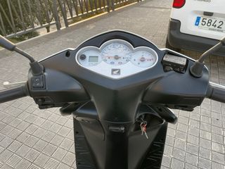 Honda Dylan 125 Plata